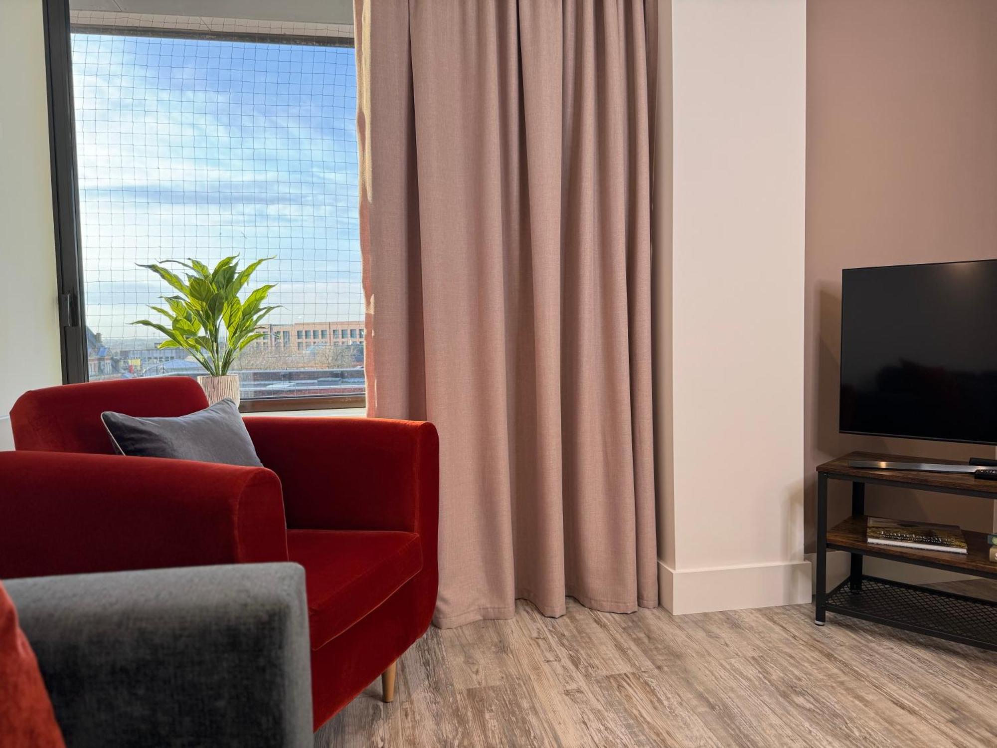 Elegant One Bedroom Apartment Swindon Dış mekan fotoğraf