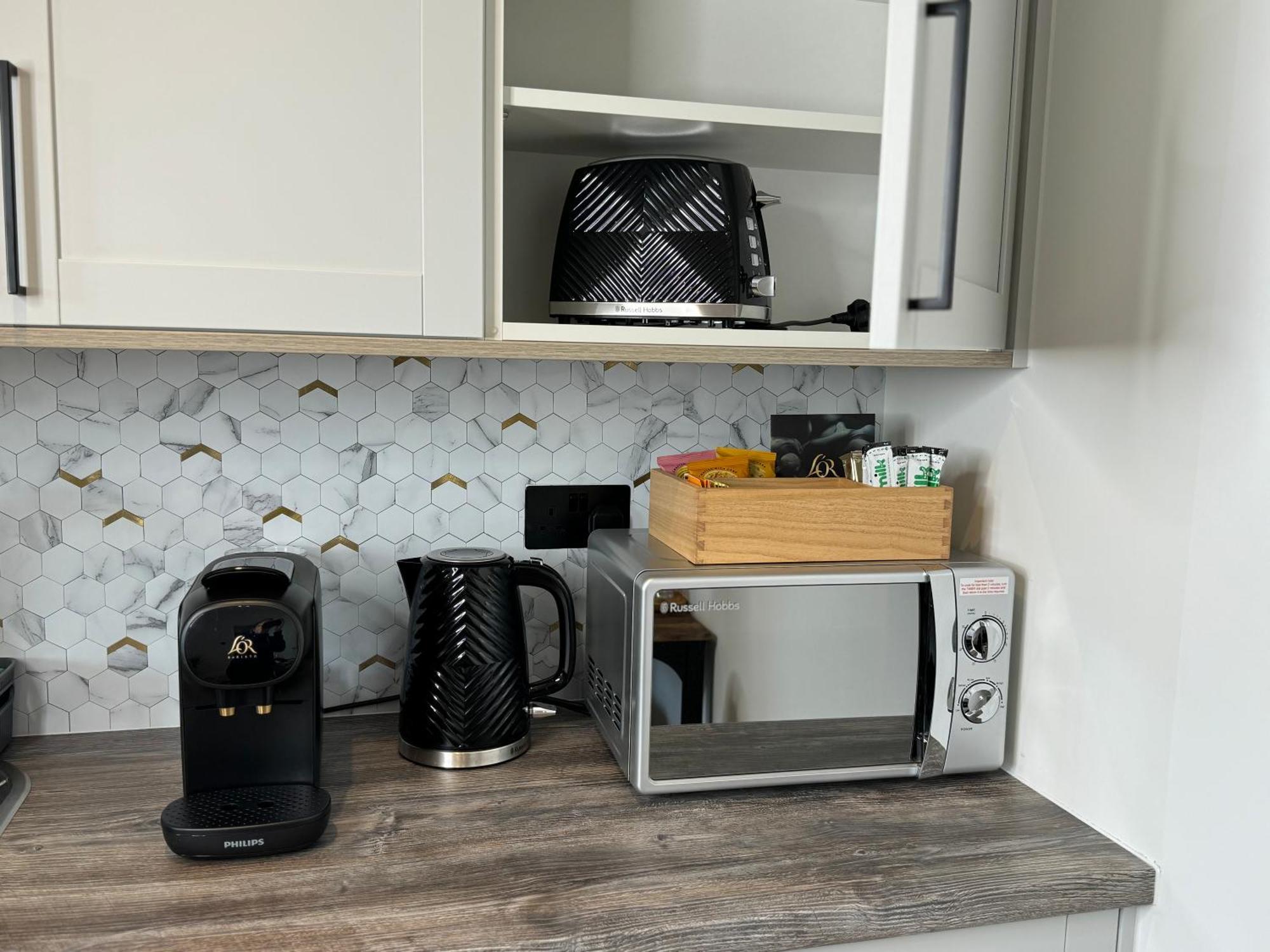 Elegant One Bedroom Apartment Swindon Dış mekan fotoğraf