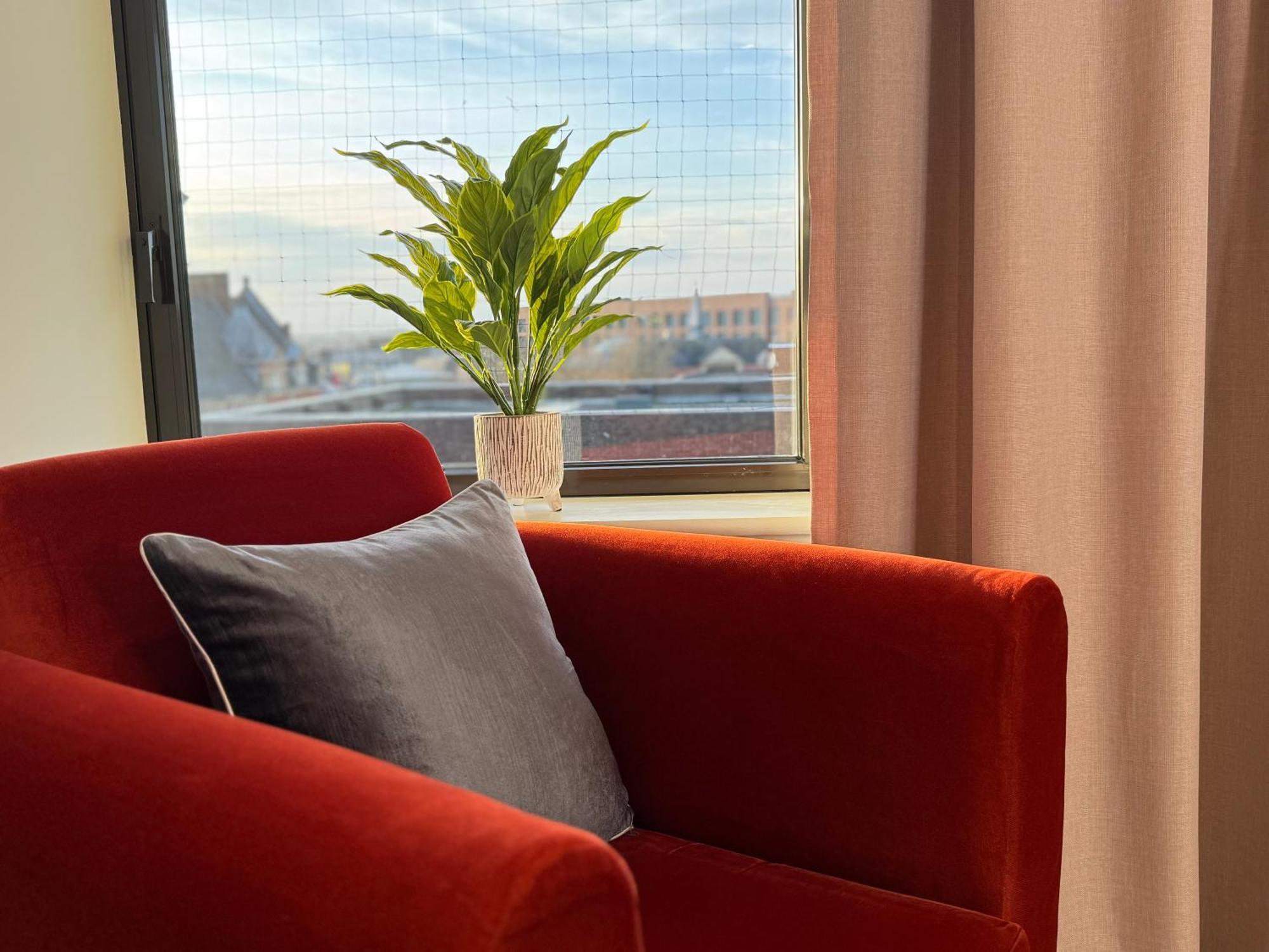 Elegant One Bedroom Apartment Swindon Dış mekan fotoğraf