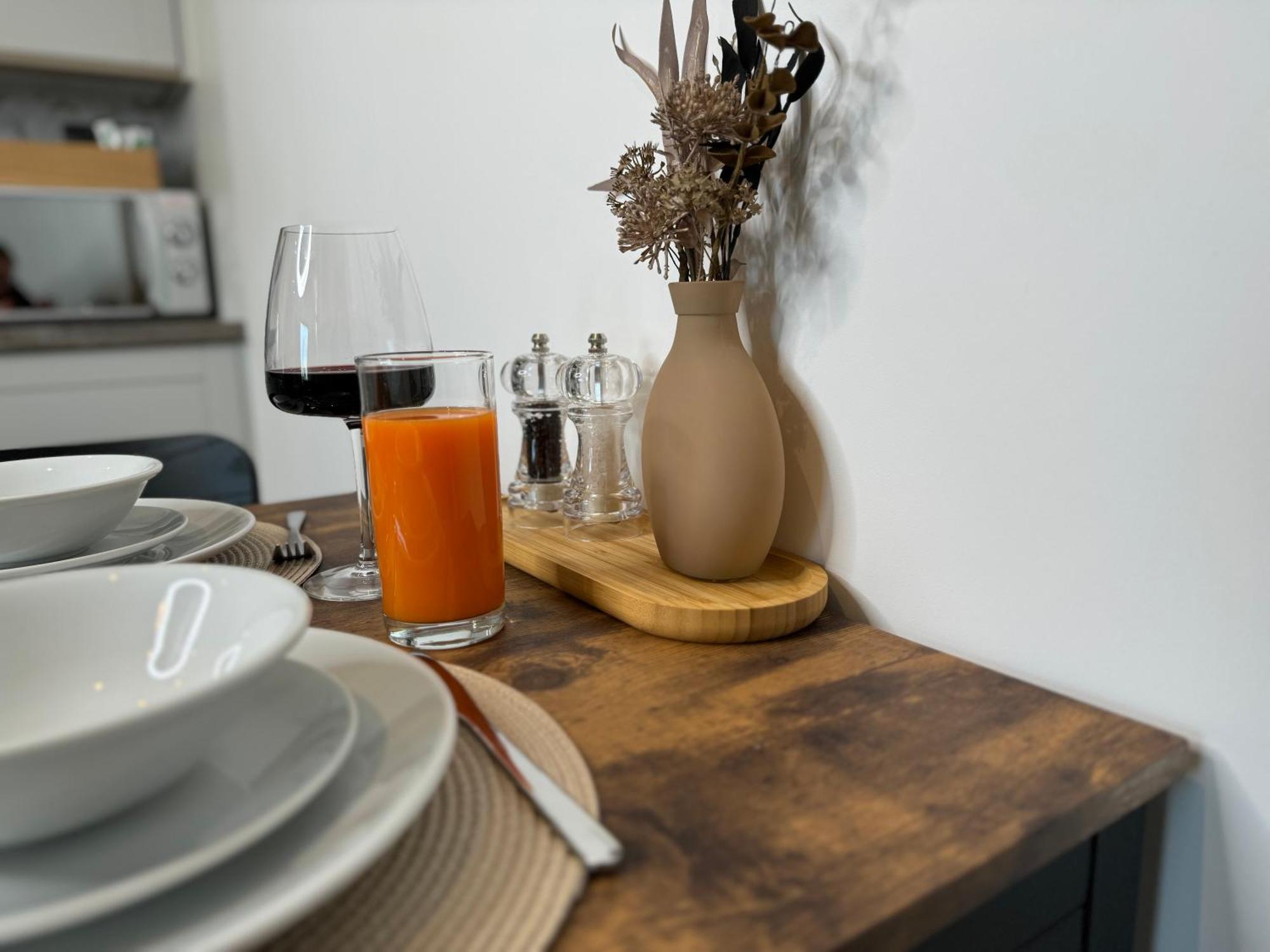Elegant One Bedroom Apartment Swindon Dış mekan fotoğraf